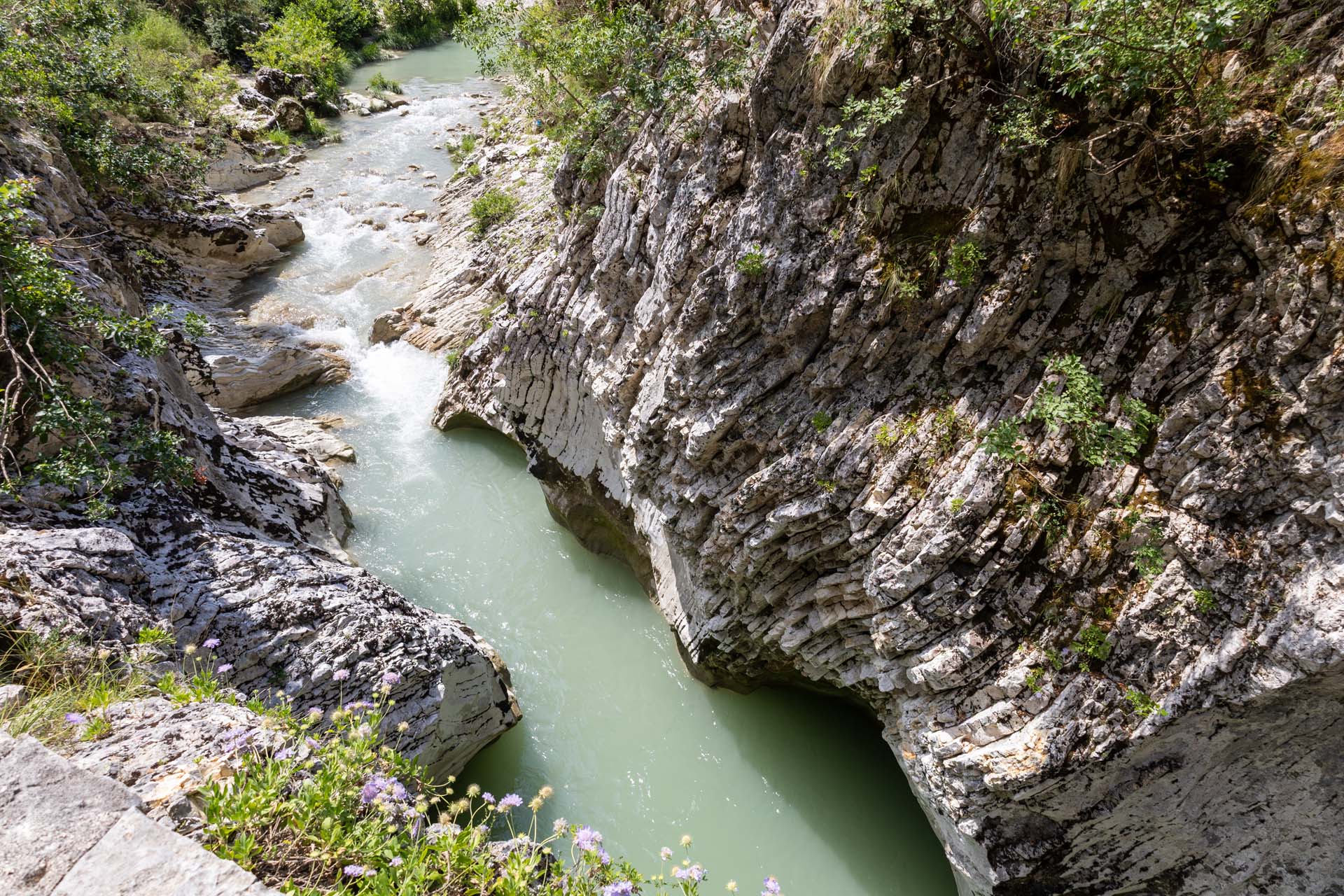 Die Schlucht Hades Gate und der Acheron
