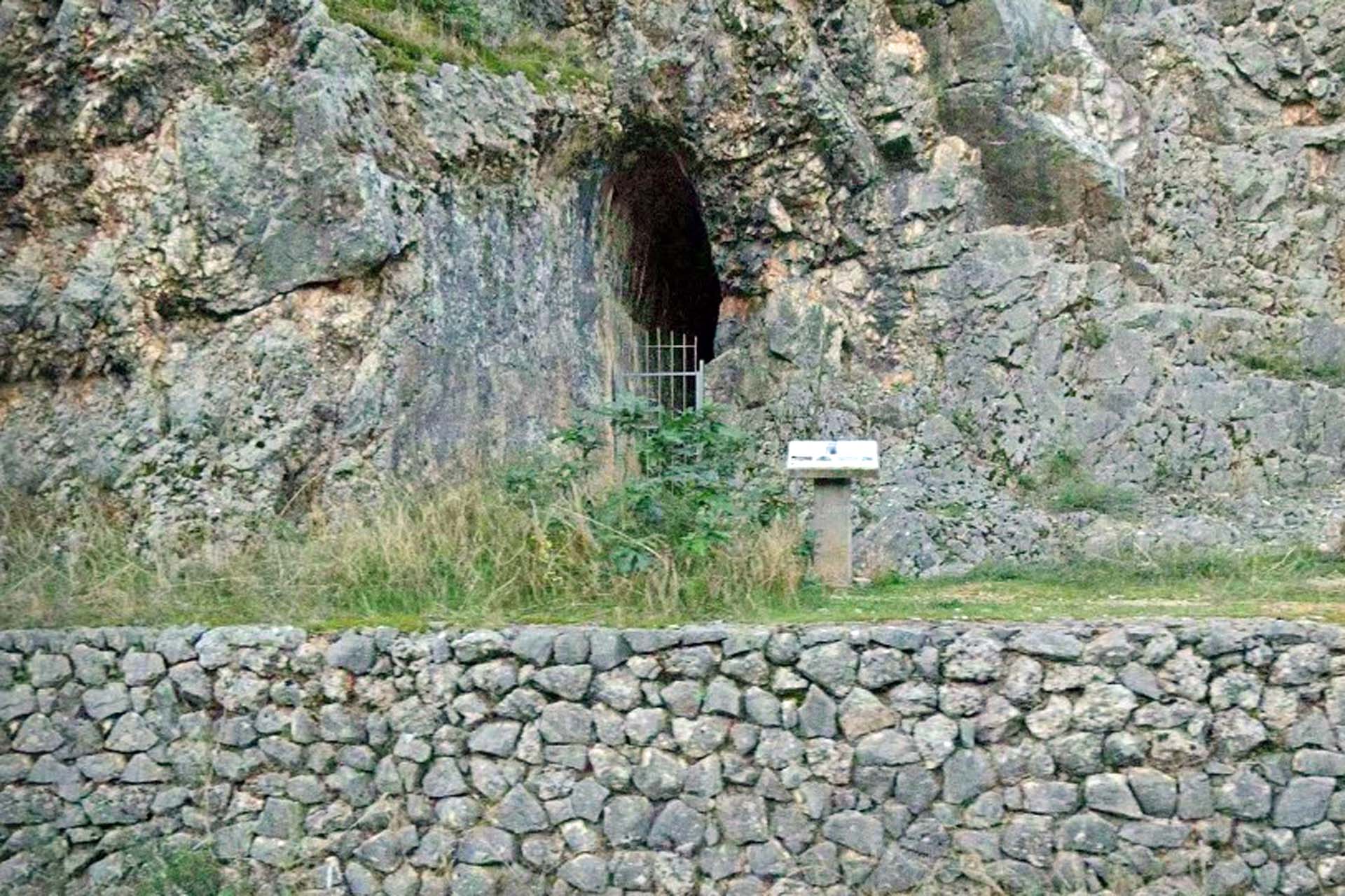 Nikopolis Wassertunnel, leider verschlossen