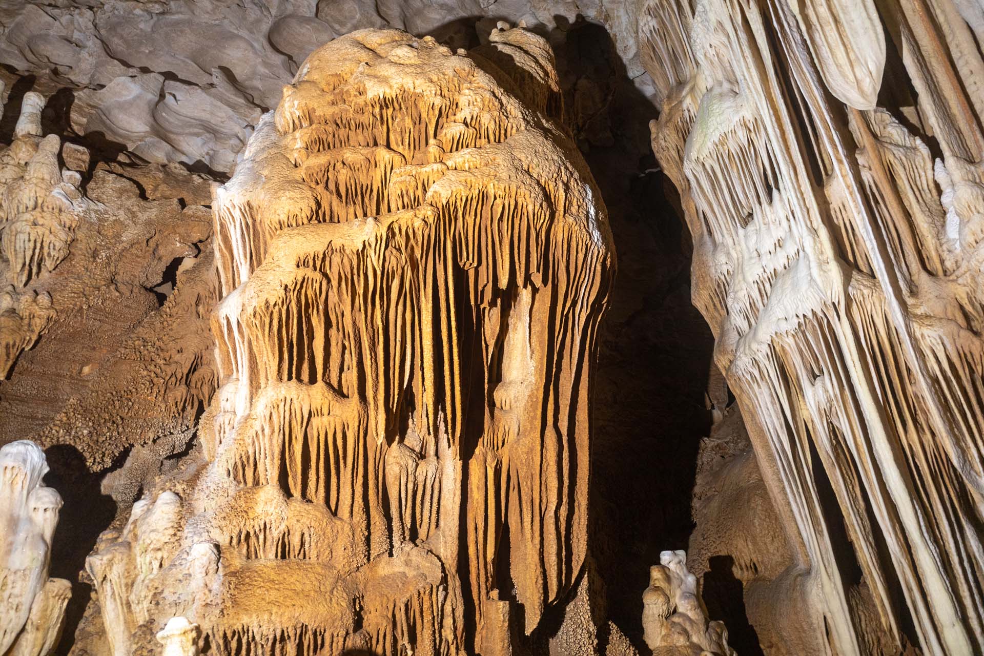 Alistrati Cave