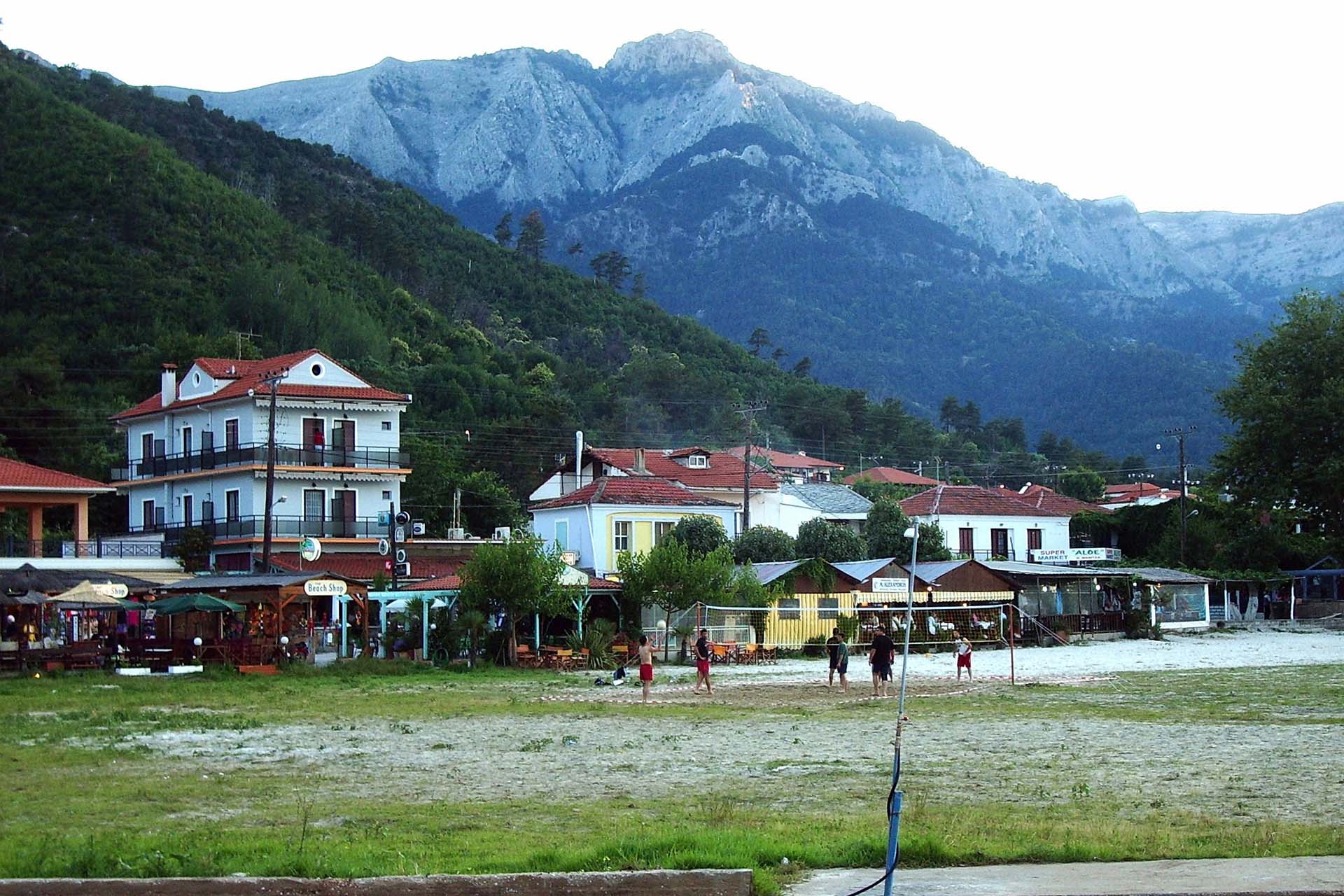 Skala Potamia Bergkulisse