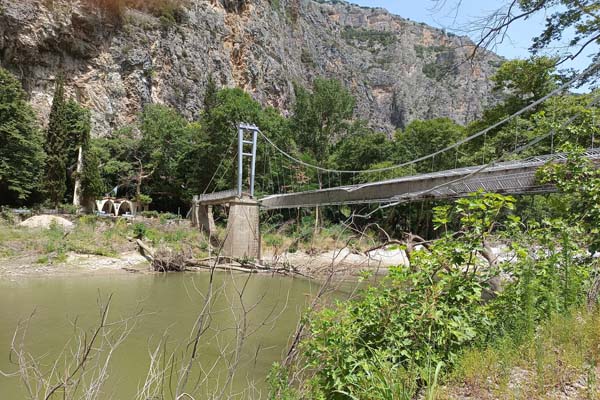 Tempi Tal Zerstörte Brücke